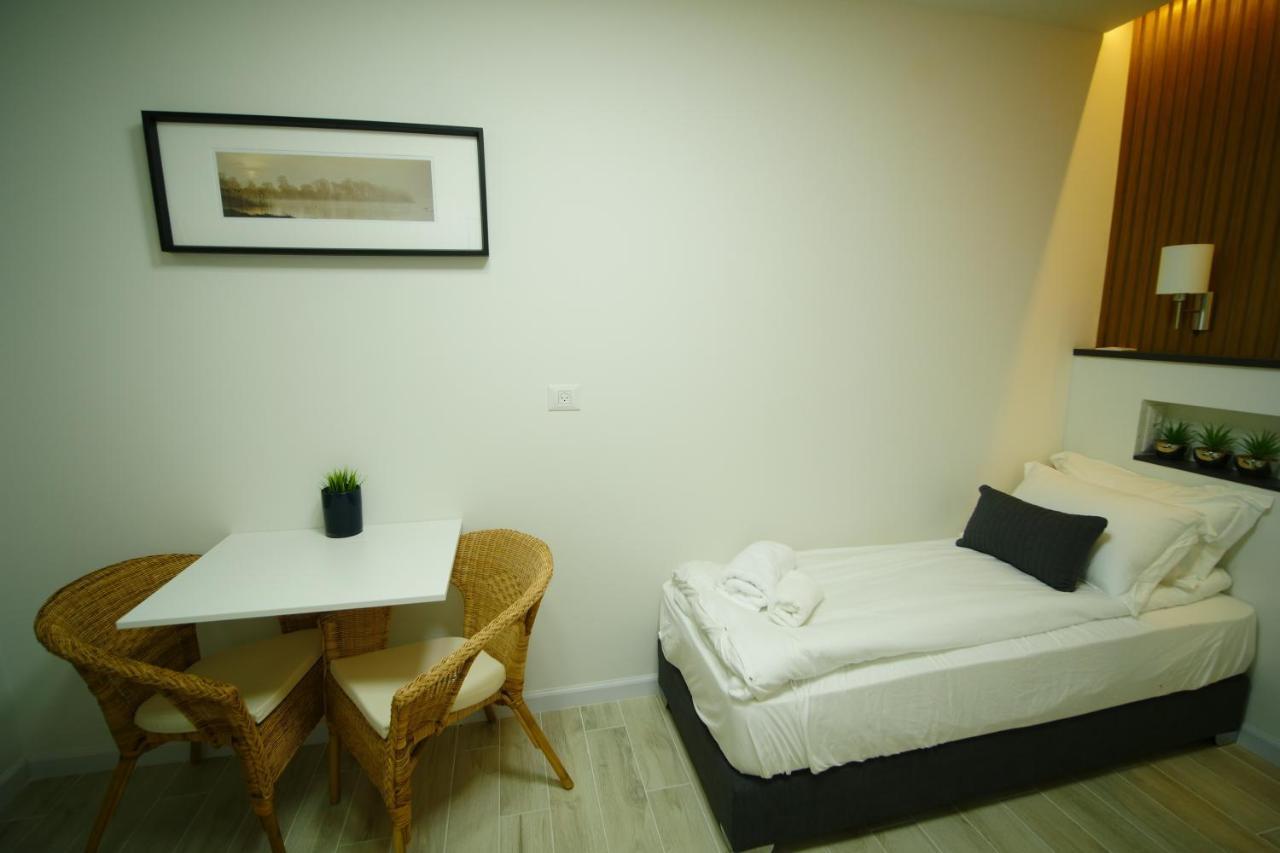 Exclusive Guest Room Bene Beraq Eksteriør bilde